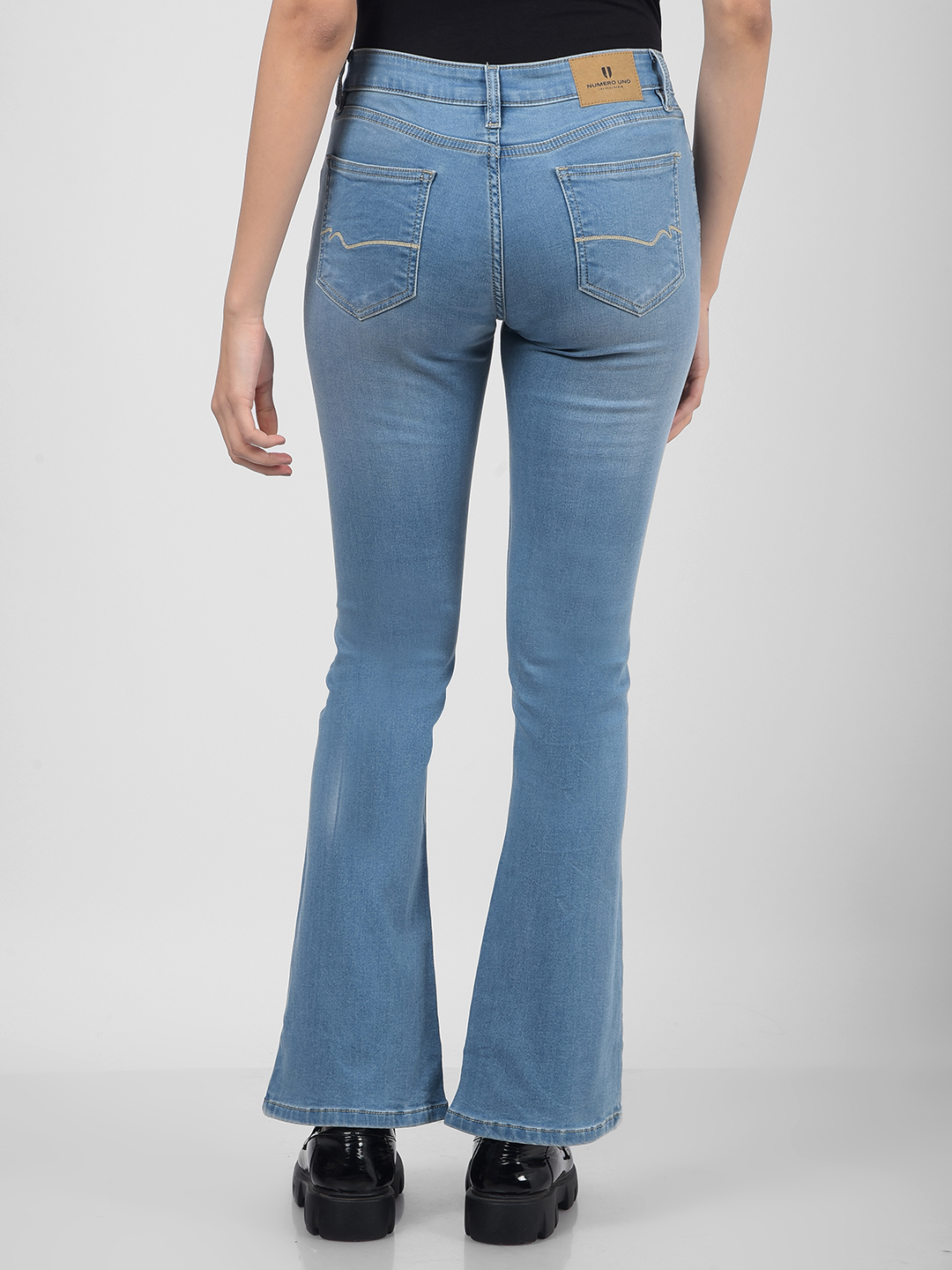 Numero Uno Women Solid Light Blue Jeans